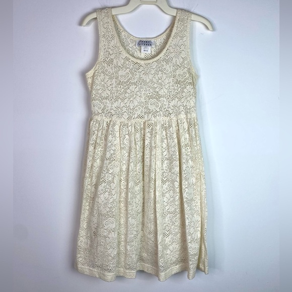 Marian & Maral Lace Cream Off white dress Medium - Picture 1 of 5
